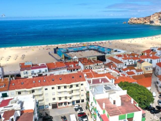 Armazém venda em Pederneira, Leiria