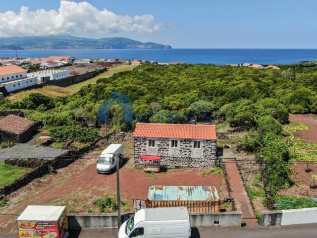 Casa venda em Açores, Madalena