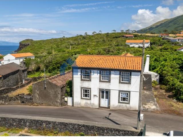 Casa venda em Açores, São Roque Do Pico