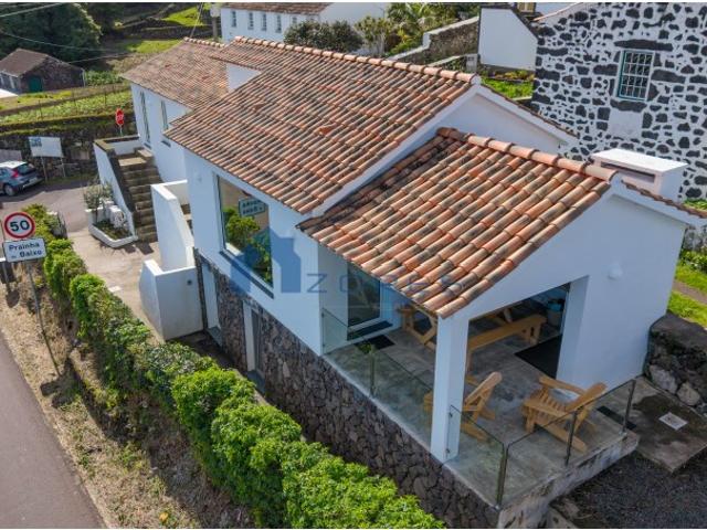 Casa venda em Açores, São Roque Do Pico
