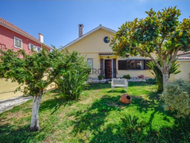 Casa venda em Santiago Dos Velhos, Lisboa