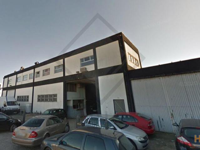 Armazém venda em Porto