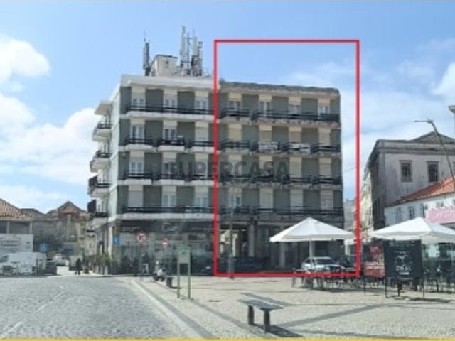 Prédio venda em Peniche, Leiria