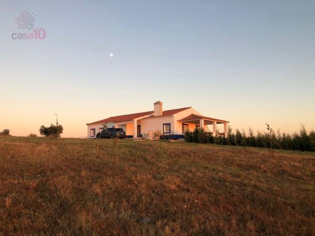 Quinta venda em Estremoz, Évora