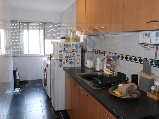 Apartamento venda em Santiago Dos Velhos, Lisboa