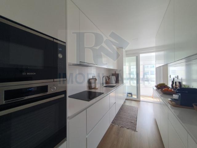 Apartamento venda em Santiago Dos Velhos, Lisboa