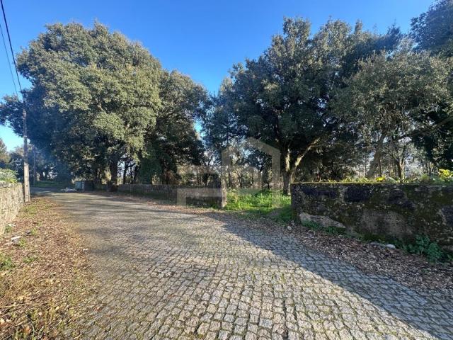 Terreno venda em Santo Tirso, Porto