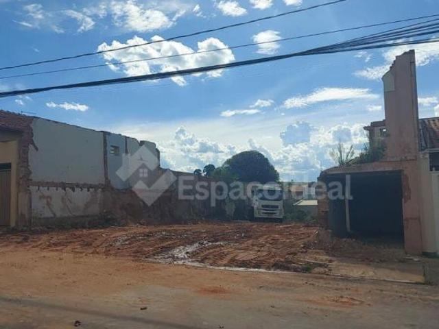 Terreno venda em Agudos