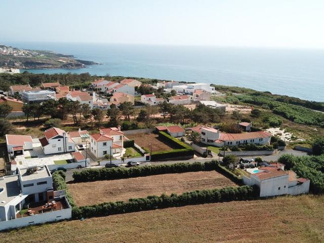 Terreno venda em Alto de Ribeira d'Ilhas, Mafra