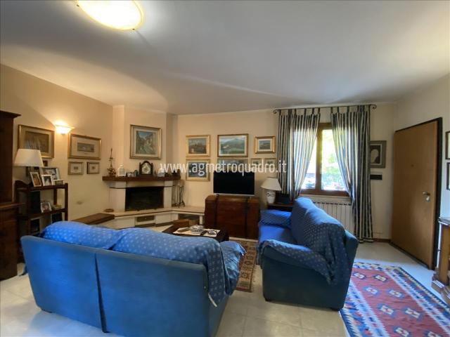 Villa Indipendente in vendita a Cetona, Toscana