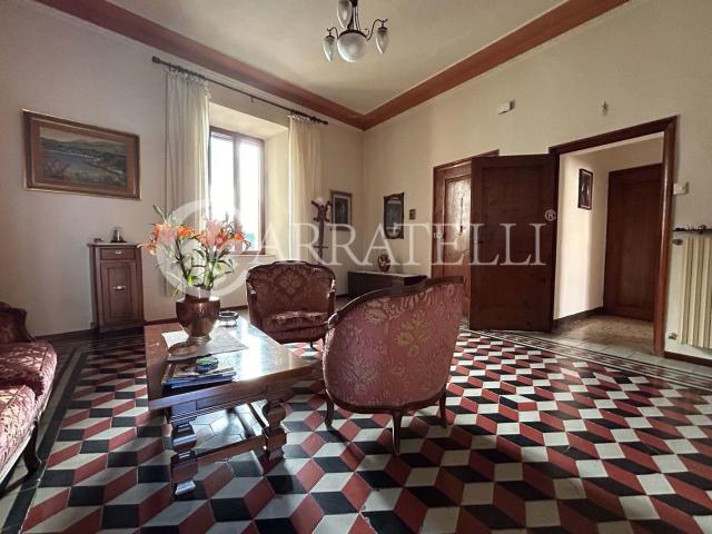 Casa in vendita a Cetona, Toscana