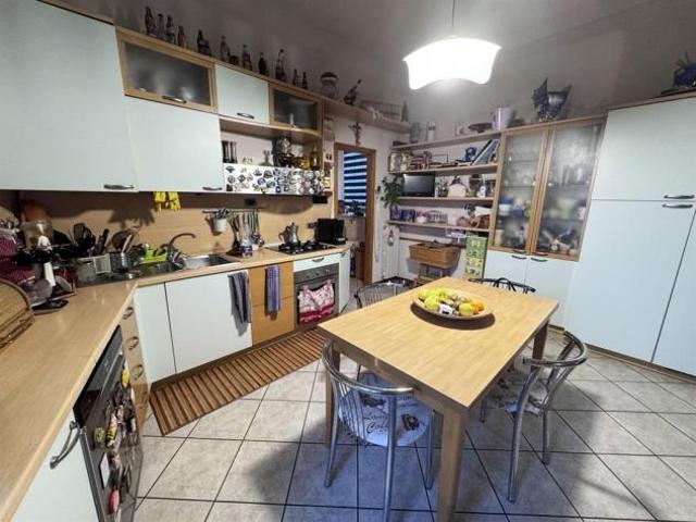 Appartamento in vendita a Subbiano, Toscana