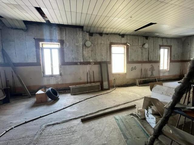 Capannone in vendita a Bagnolo San Vito, Lombardia