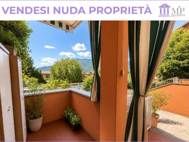 Appartamento in vendita a Bellano, Lombardia