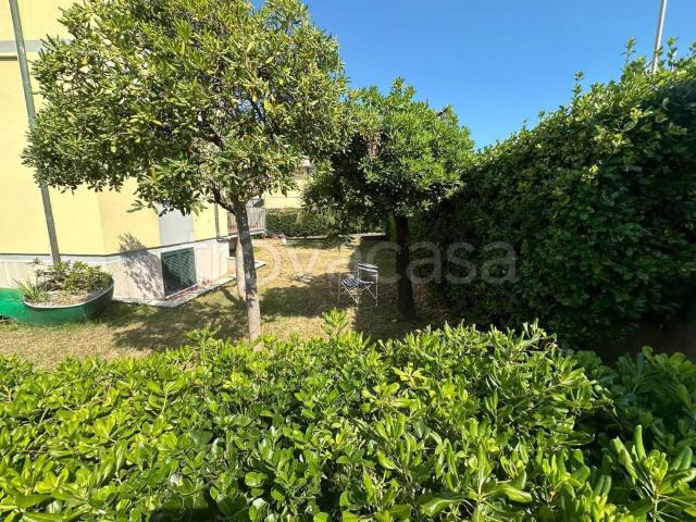 Appartamento in vendita a Carrara, Toscana