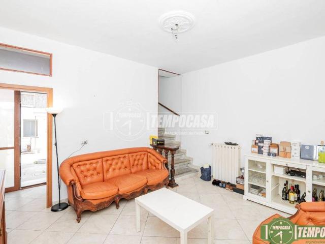 Villa Indipendente in vendita a Mairano, Casaletto Lodigiano