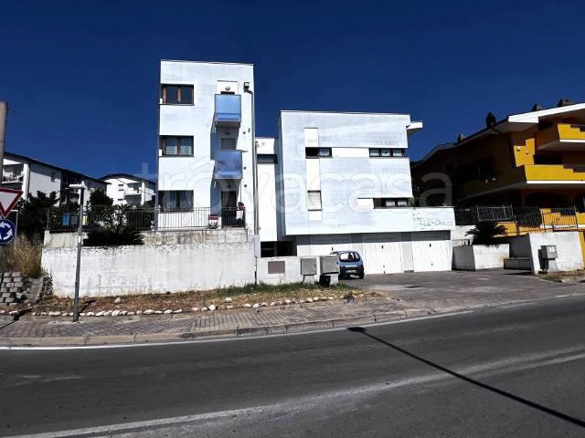 Appartamento in vendita a Città Sant'angelo, Abruzzo