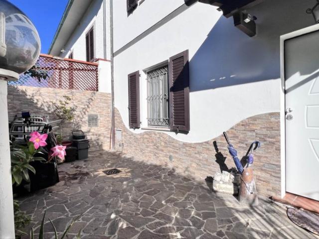 Appartamento in vendita a Stagno, Collesalvetti