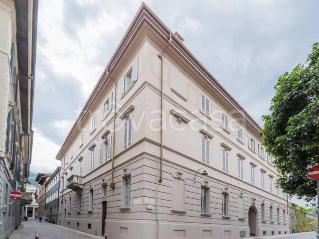 Appartamento in vendita a San Bartolomeo, Como