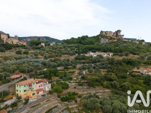 Appartamento in vendita a Finale Ligure, Liguria