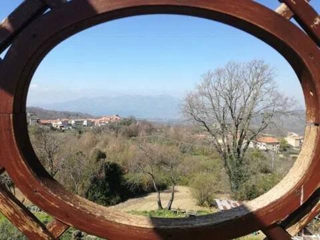 Appartamento in vendita a Galluccio, Campania