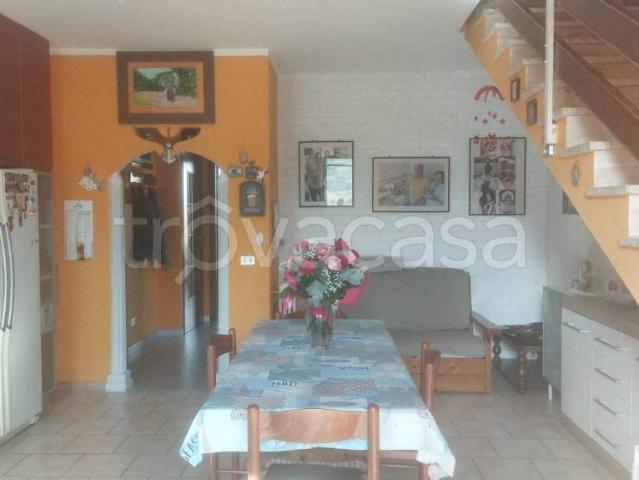 Appartamento in vendita a Lauriano, Torino