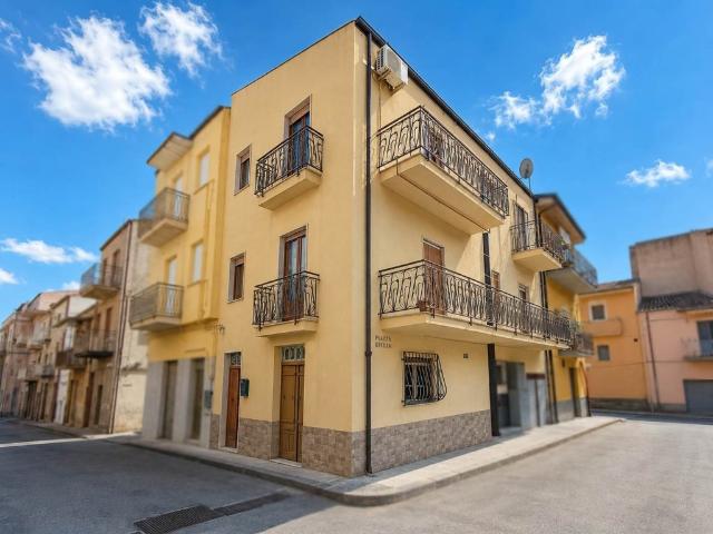 Appartamento in vendita a Leonforte, Sicilia