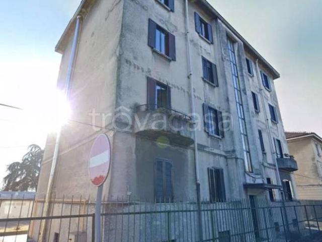 Appartamento in vendita a Municipio 4, Milano