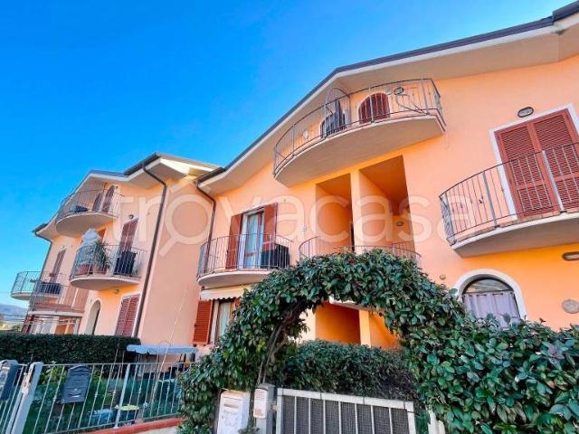 Appartamento in vendita a Bizzarrino, Montevettolini