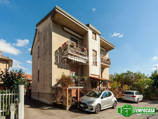 Appartamento in vendita a Muggiò, Lombardia