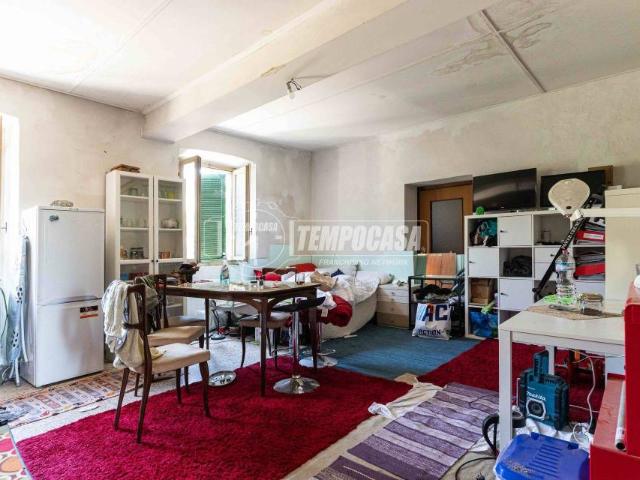Villa Indipendente in vendita a Rogeno, Lombardia