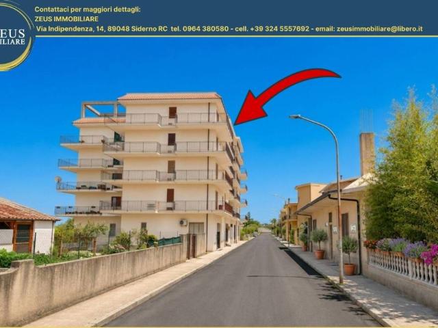 Appartamento in vendita a Calabria, Reggio Calabria