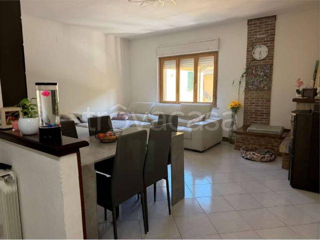 Appartamento in vendita a Scheggino, Perugia