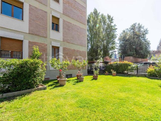Appartamento in vendita a Ravacciano, Siena