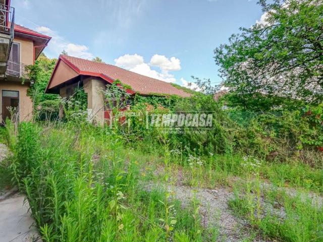 Villa Indipendente in vendita a Vergiate, Lombardia
