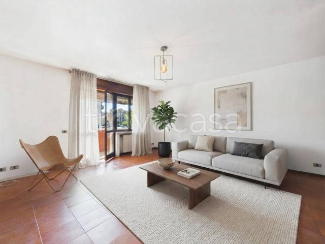 Appartamento in vendita a Ovest, Brenzone