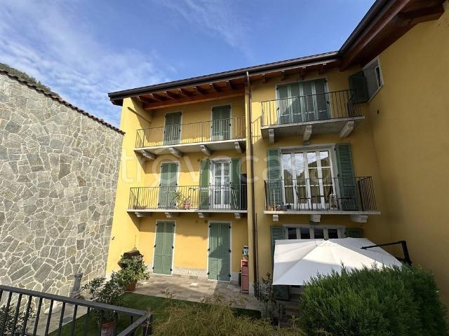 Appartamento in vendita a Airuno, Lecco
