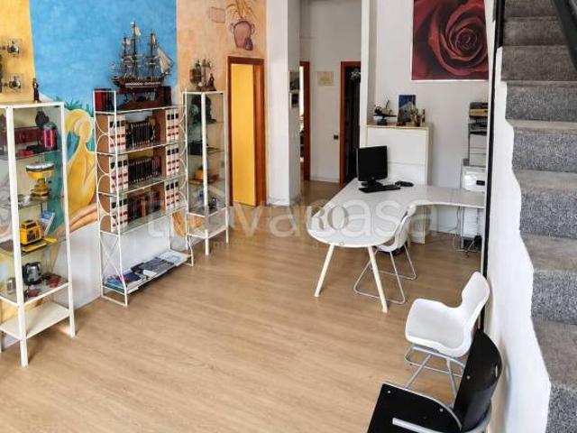 Appartamento in vendita a Vallemiano, Marche