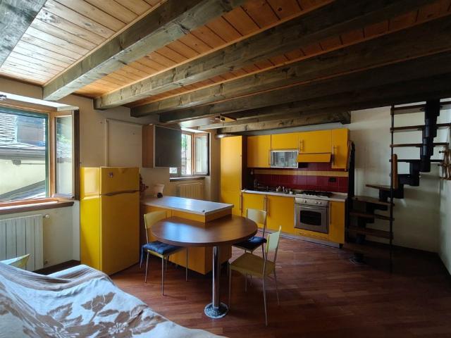 Attico in vendita a Comunità Montana della Valle Brembana, Branzi