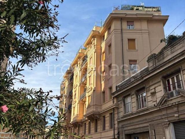 Attico in vendita a Foce, Genova