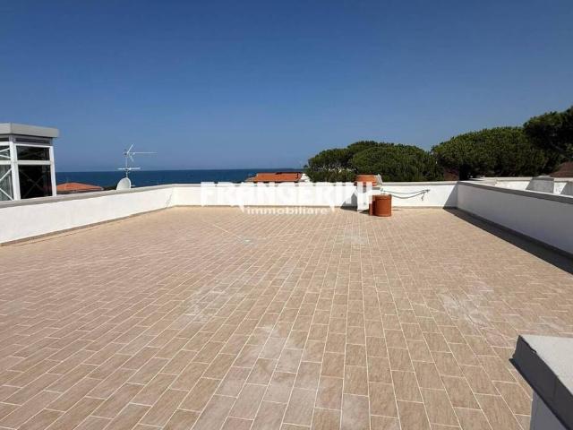 Attico in vendita a Livorno, Toscana