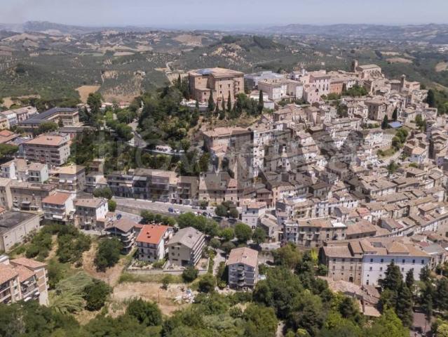 Attico in vendita a Loreto Aprutino, Abruzzo