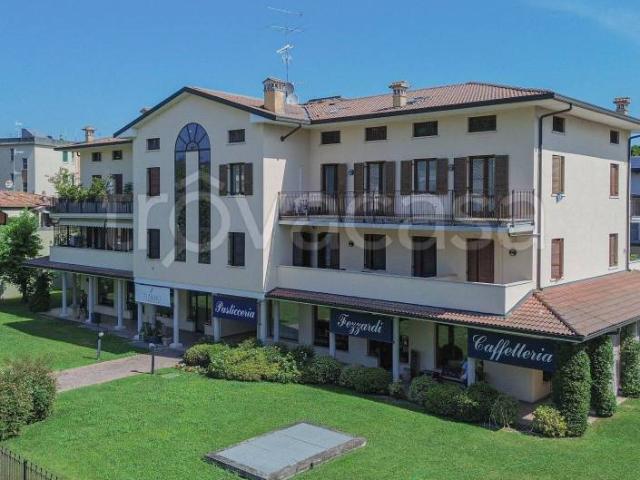 Attico in vendita a Montichiari, Lombardia