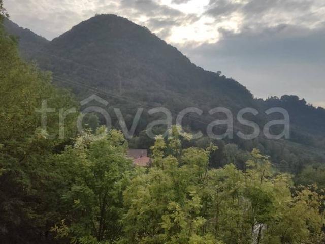 Attico in vendita a Comunità Montana della Valle Brembana, Zogno