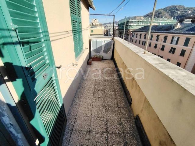 Attico in vendita a Campasso, Serra Riccò