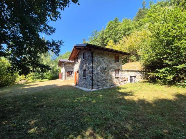 Rustico in vendita a Comunità montana della valle Camonica, Corteno Golgi