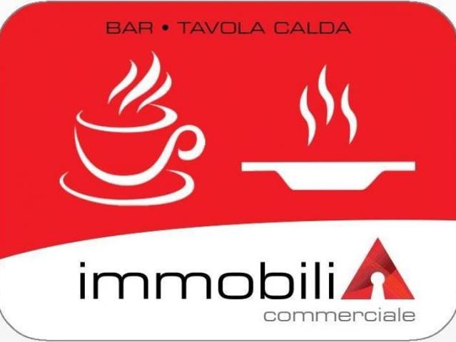 Locale Commerciale in vendita a Comunità Montana Valli del Verbano, Luino