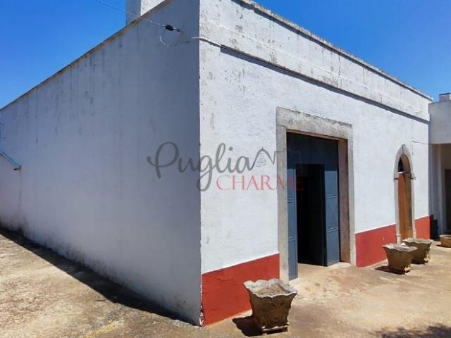 Locale Commerciale in vendita a Puglia, Brindisi