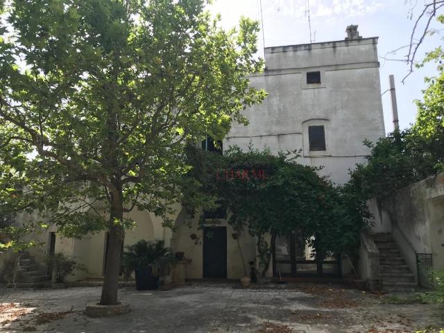 Locale Commerciale in vendita a Puglia, Brindisi