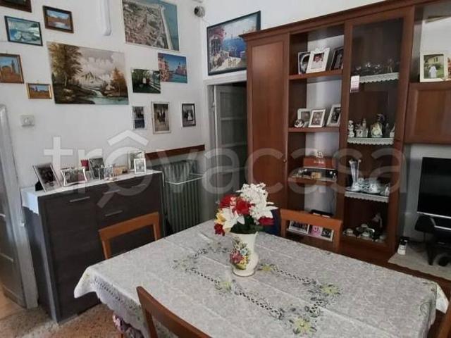 Appartamento in vendita a Travaino, Caronno Varesino